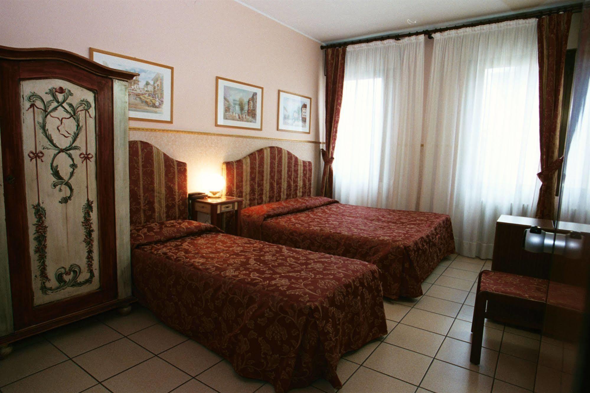 Piave Apartment Mestre Exterior photo