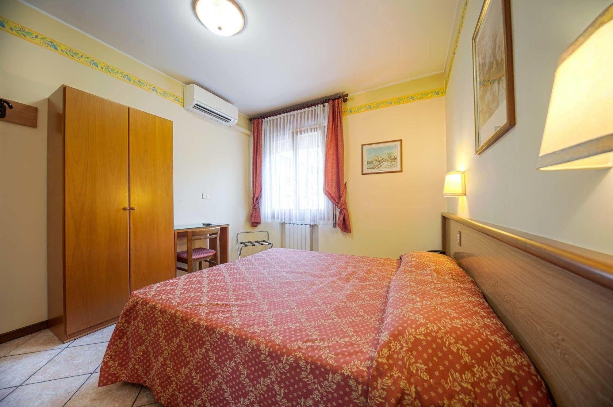 Piave Apartment Mestre Exterior photo